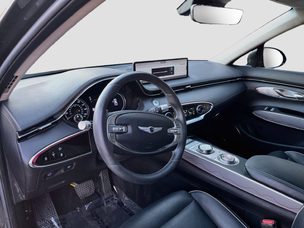 Used 2025 Genesis GV70 2.5T w/ Advanced Package AWD/4WD image 9