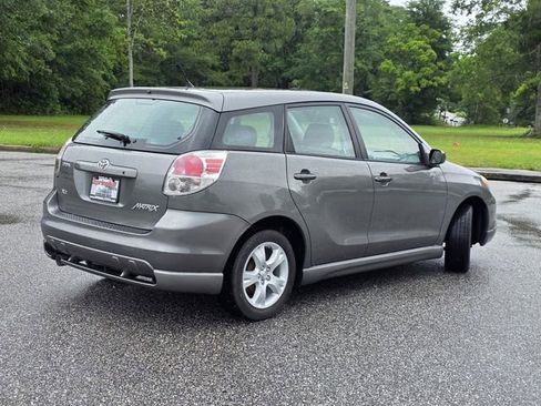 Used 2008 Toyota Matrix XR FWD image 5