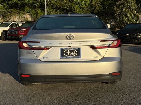 Used 2025 Toyota Camry LE FWD image 7