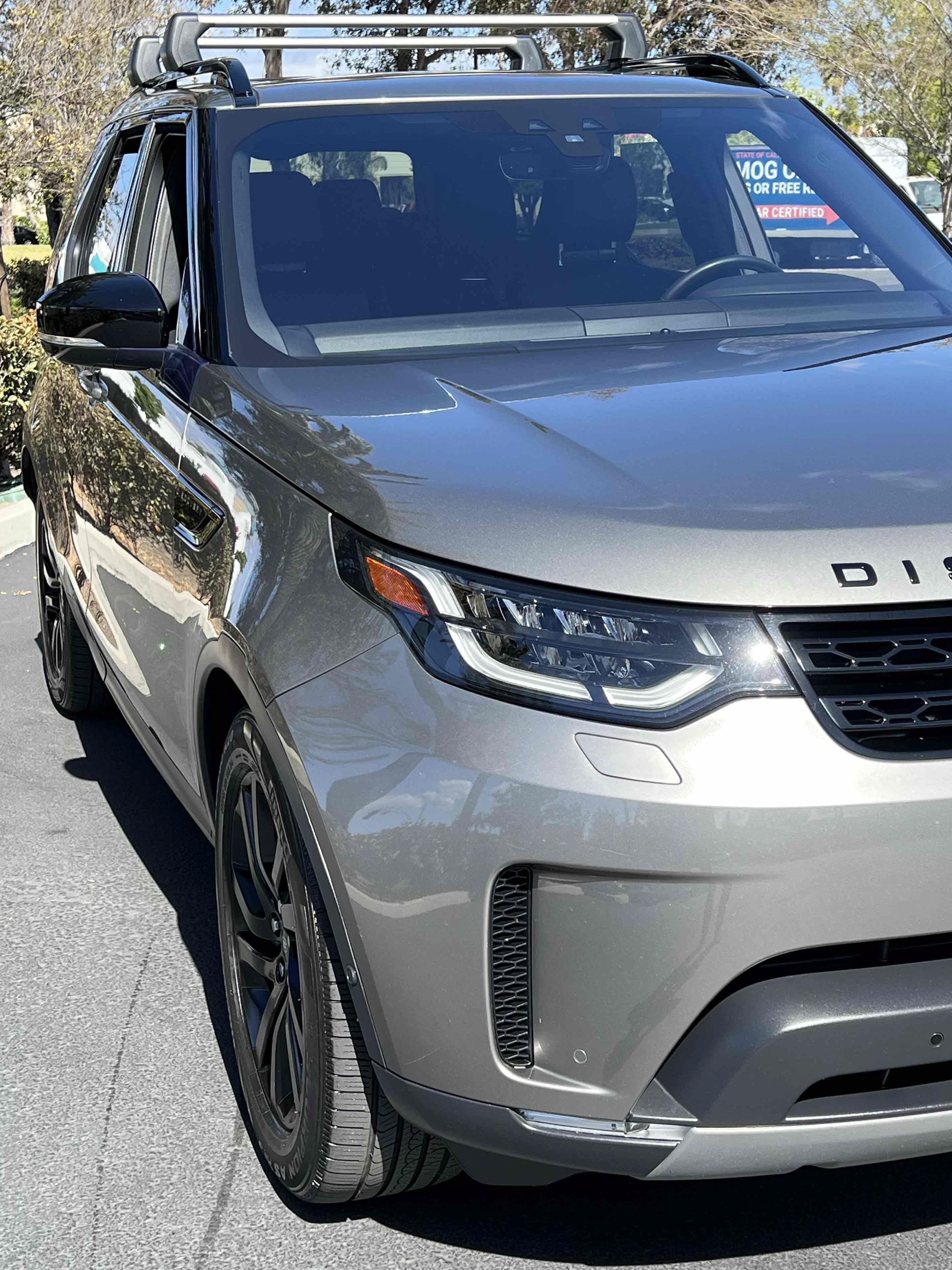 Used 2018 Land Rover Discovery HSE AWD/4WD image 62