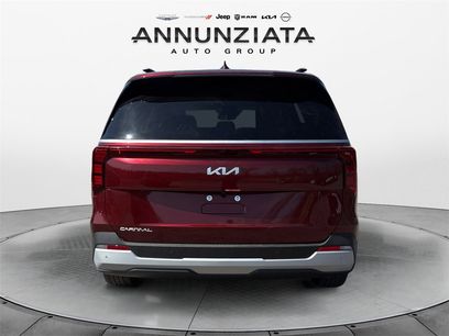 New 2025 Kia Carnival EX