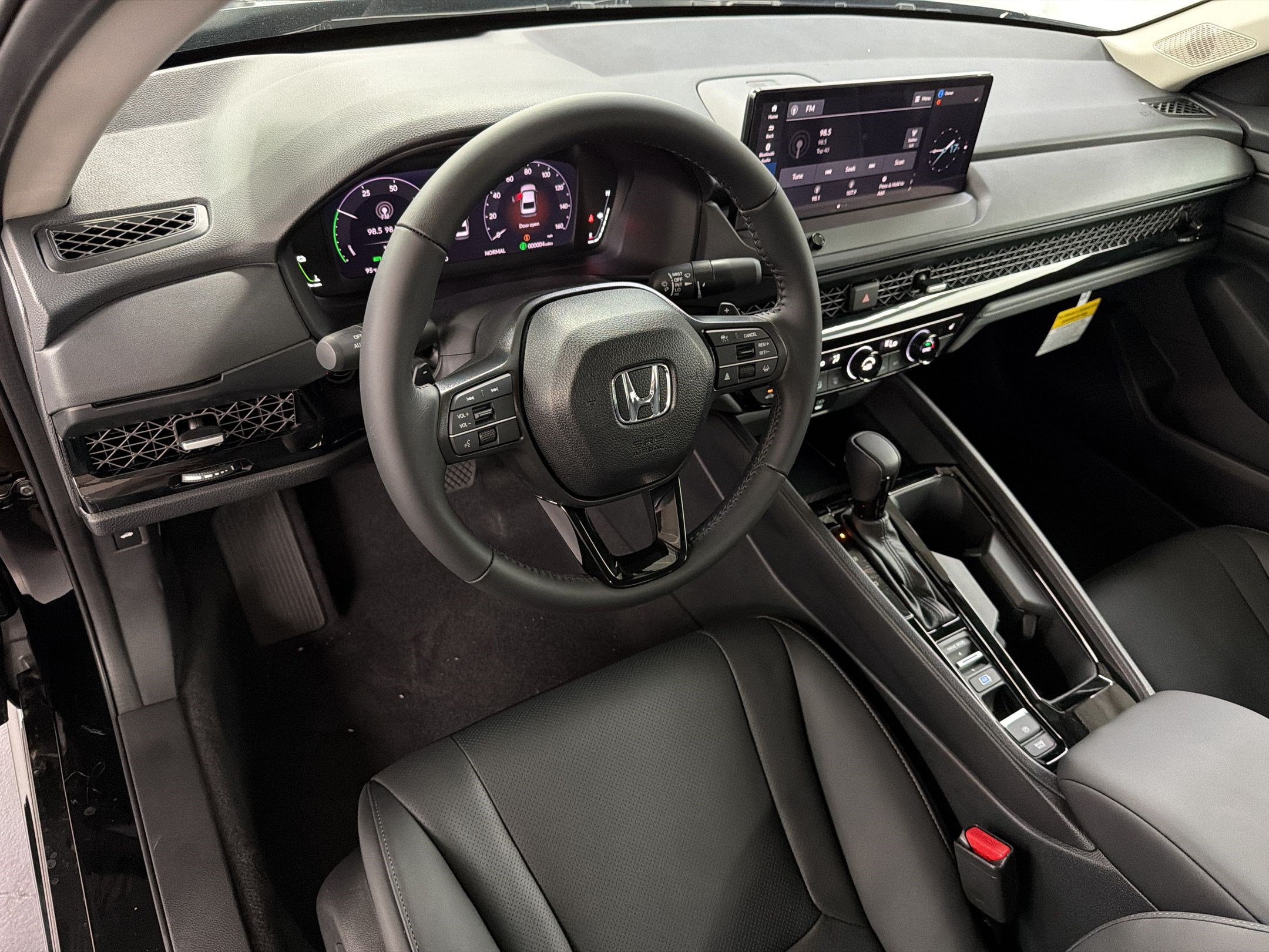 New 2026 Honda Accord EX-L image 4