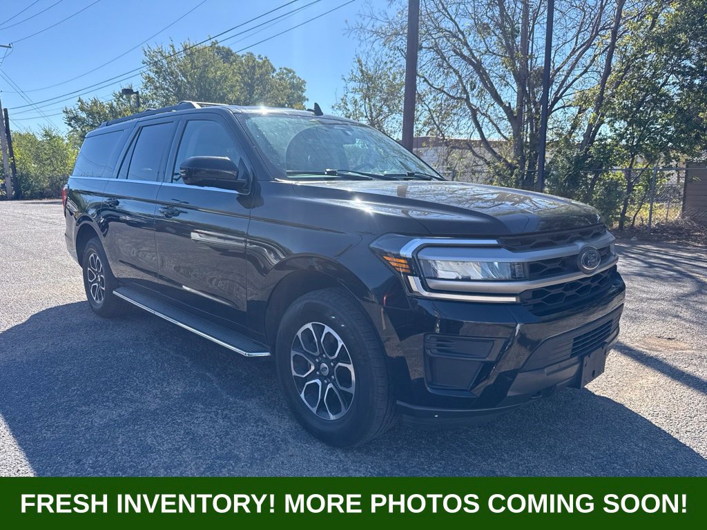 Used 2023 Ford Expedition Max XLT AWD/4WD image 1