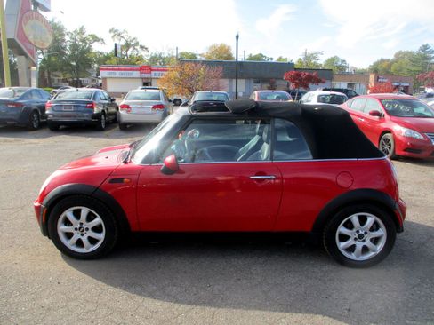 Used 2007 MINI Cooper Convertible image 4
