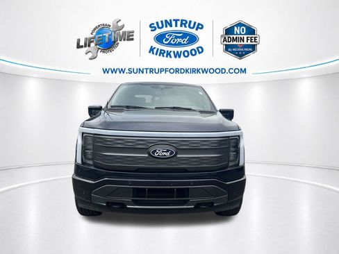 Used 2025 Ford F150 Lightning Lariat AWD/4WD image 10