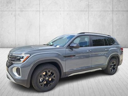 New 2026 Volkswagen Atlas Peak Edition