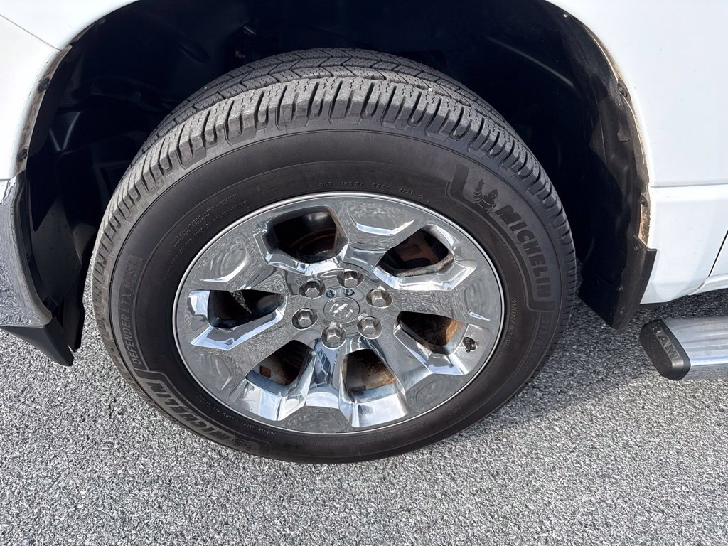 Used 2019 RAM 1500 Big Horn AWD/4WD image 2