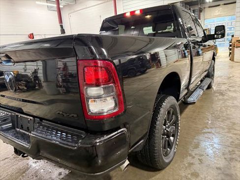 Certified 2024 RAM 2500 Big Horn w/ Night Edition AWD/4WD image 21
