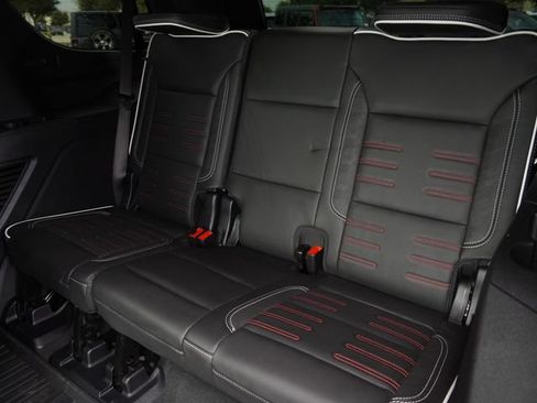 Used 2025 GMC Yukon AT4 Ultimate w/ LPO, Floor Liner Package AWD/4WD image 14