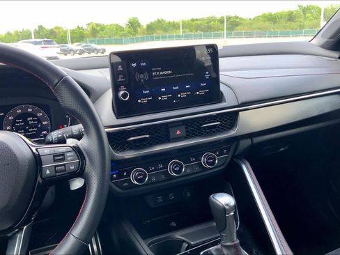 Used 2025 Acura ADX A-Spec image 7