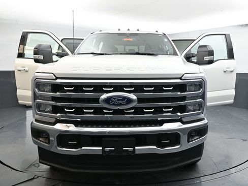 New 2026 Ford F250 Lariat w/ FX4 Off-Road Package AWD/4WD image 33