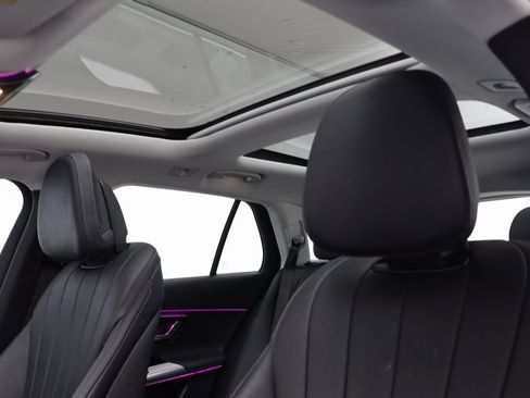 Used 2025 Mercedes-Benz E 450 4MATIC All-Terrain Wagon image 12