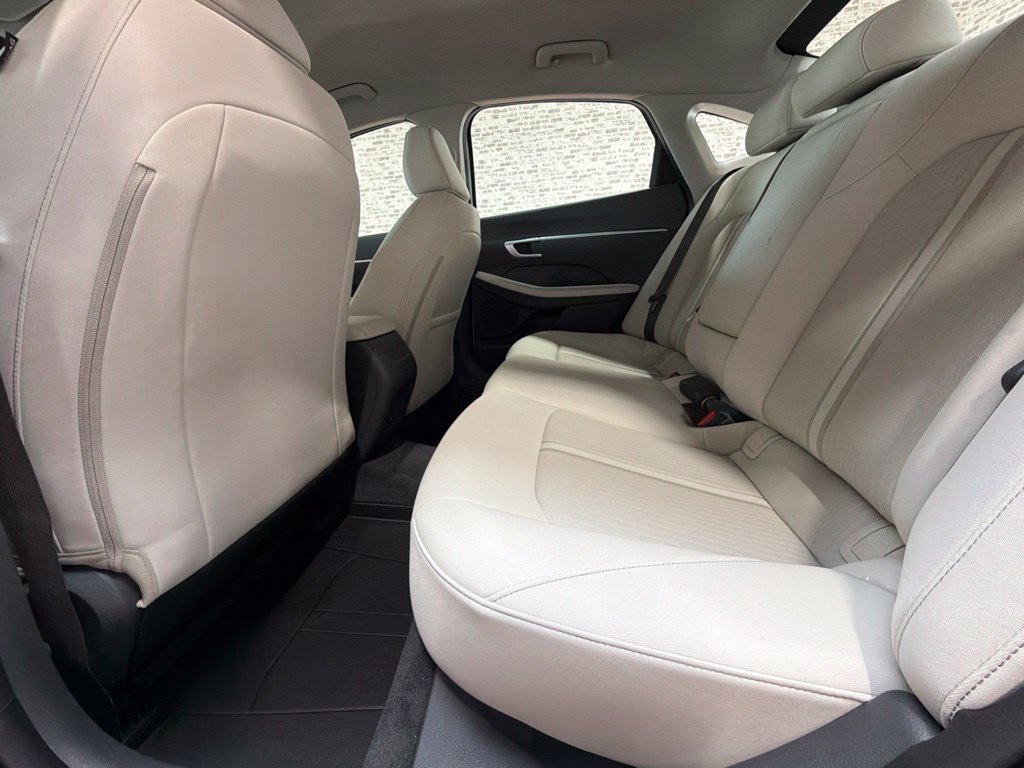 New 2027 Hyundai Sonata SEL FWD image 17