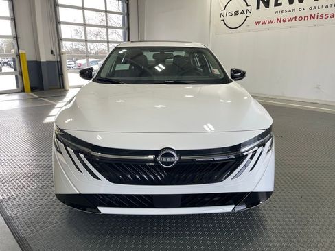 New 2026 Nissan Sentra SV w/ SV Convenience Package FWD image 3