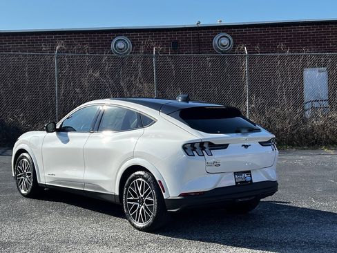 New 2025 Ford Mustang Mach-E Premium image 3