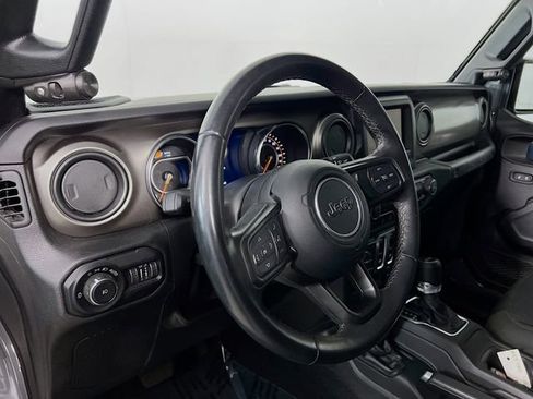 Used 2021 Jeep Wrangler Willys image 13