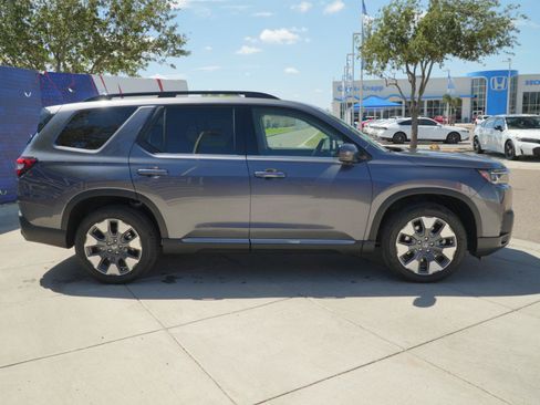 New 2026 Honda Pilot Elite image 4