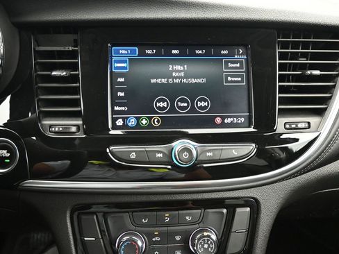Used 2022 Buick Encore Preferred w/ Safety Package AWD/4WD image 11
