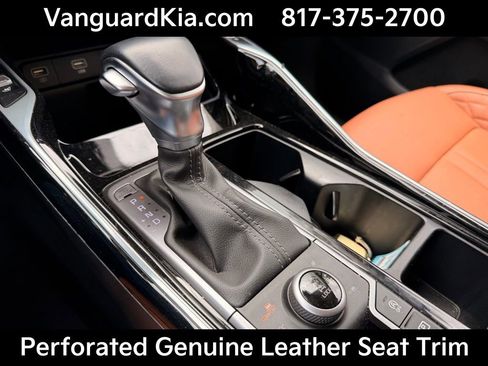 Certified 2023 Kia Sorento SX Prestige image 24