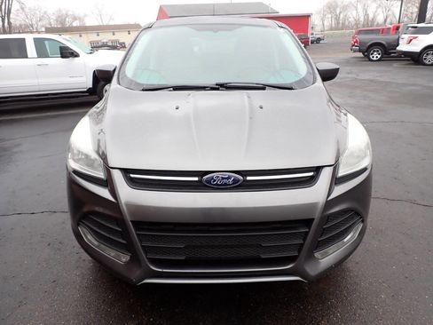 Used 2014 Ford Escape SE image 2
