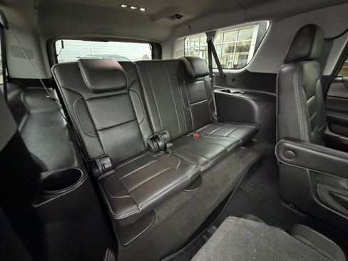 Used 2019 GMC Yukon XL Denali w/ Open Road Package image 32