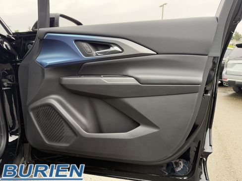 New 2026 Chevrolet Equinox EV LT image 20