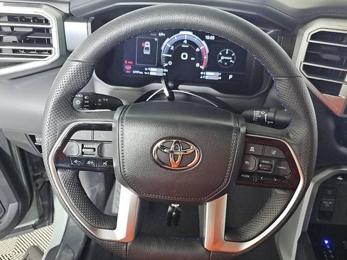 Used 2025 Toyota Tundra Platinum AWD/4WD image 13
