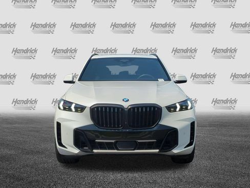 Used 2026 BMW X5 sDrive40i w/ M Sport Package RWD image 3