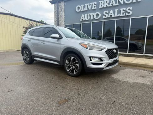 Used 2020 Hyundai Tucson Sport w/ Cargo Package FWD image 2