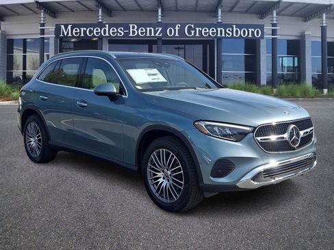 New 2026 Mercedes-Benz GLC 300 4MATIC image 2
