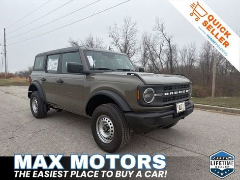 New 2025 Ford Bronco 4-Door image 1