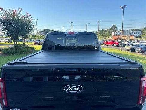 Used 2025 Ford F150 Lariat w/ Equipment Group 501A Mid AWD/4WD image 9
