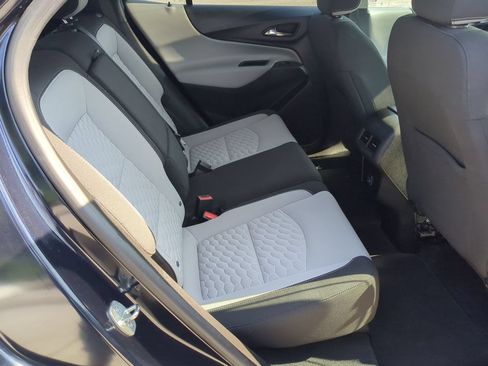 Certified 2021 Chevrolet Equinox LS w/ LPO, Cargo Package FWD image 25