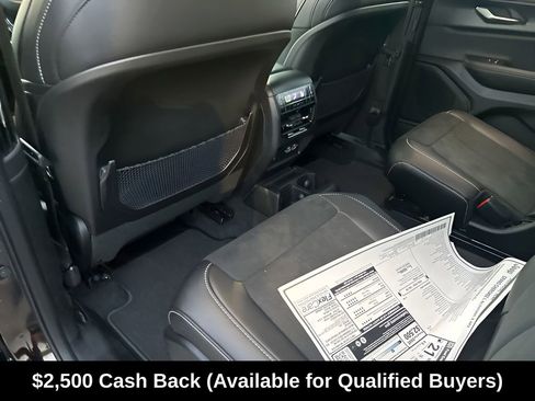 New 2025 Jeep Grand Cherokee L Altitude RWD image 23