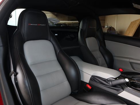 Used 2011 Chevrolet Corvette Grand Sport w/ Preferred Equipment Group RWD image 38