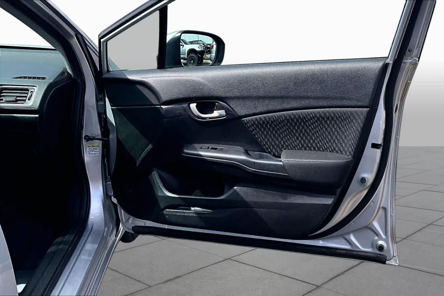 Used 2015 Honda Civic LX image 22