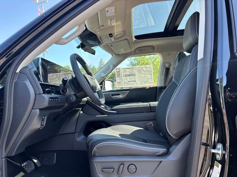 New 2026 INFINITI QX80 Luxe w/ Cargo Package RWD image 7