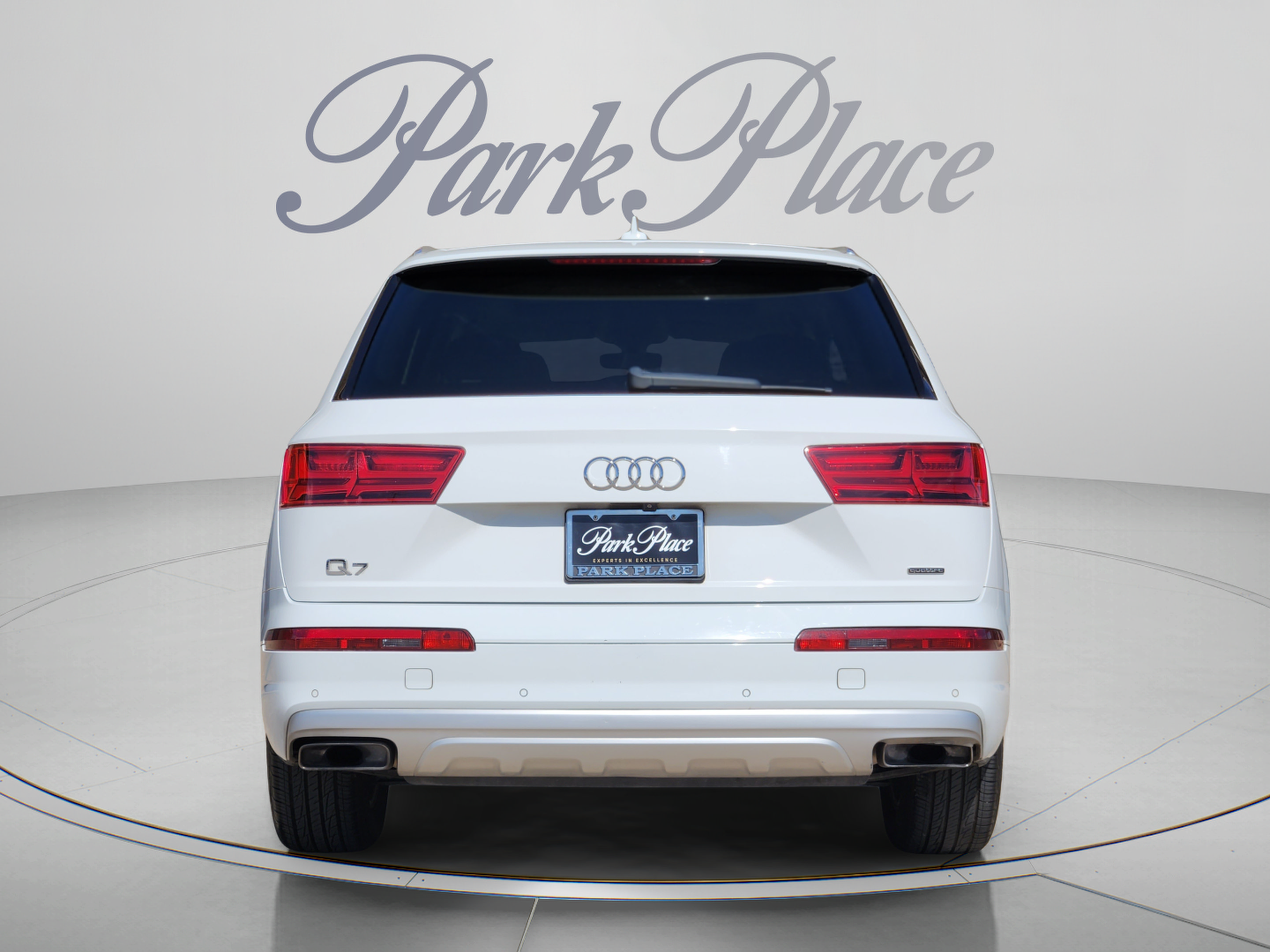 Used 2017 Audi Q7 2.0T Premium AWD/4WD image 4