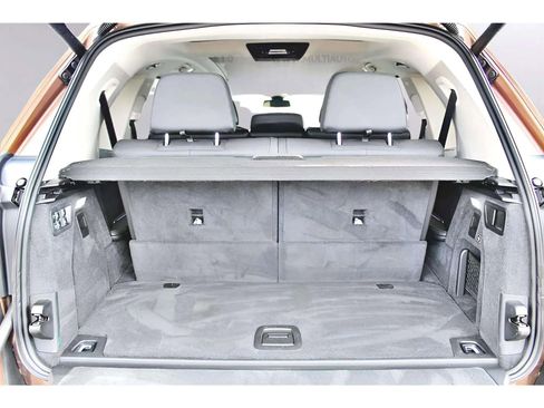 Used 2019 BMW X7 xDrive40i w/ Premium Package image 44