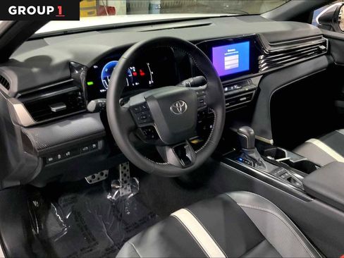 Certified 2025 Toyota Camry SE image 18