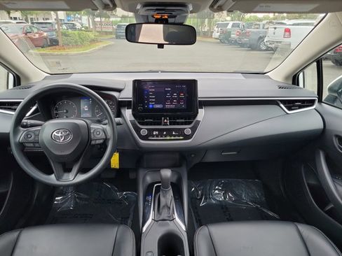 Used 2024 Toyota Corolla LE FWD image 9
