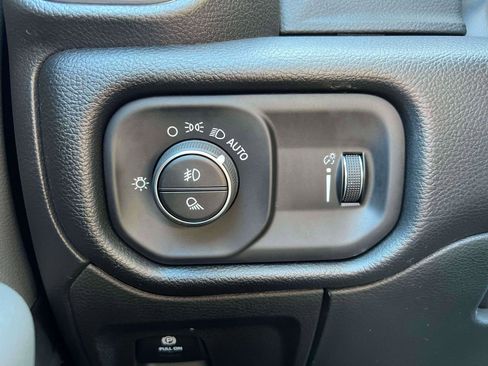 Used 2023 RAM 1500 Big Horn image 20