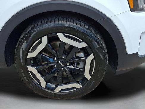 Used 2025 Kia Telluride EX AWD/4WD image 32