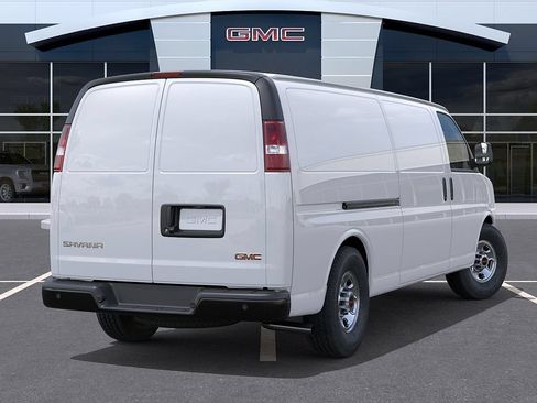 New 2026 GMC Savana 2500 Extended RWD image 4