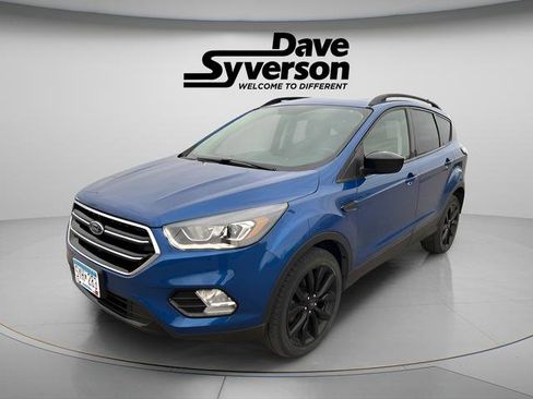 Used 2018 Ford Escape SE w/ SE Sport Appearance Package image 1