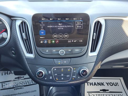 Used 2023 Chevrolet Malibu LT image 18