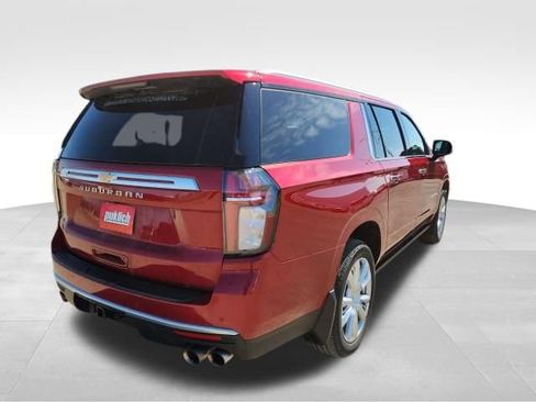 Used 2021 Chevrolet Suburban High Country w/ Premium Package image 7