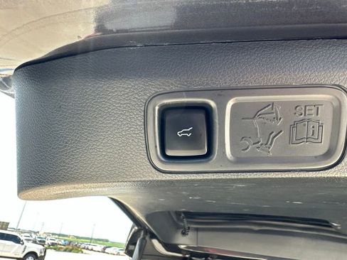 Used 2022 Ford Expedition Platinum AWD/4WD image 34