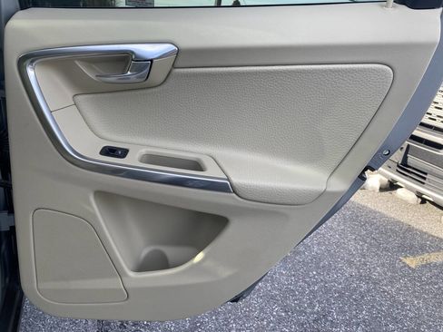 Used 2012 Volvo XC60 3.2 image 20