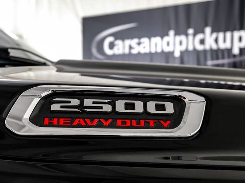 Used 2019 RAM 2500 Limited AWD/4WD image 45
